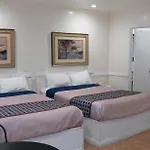 777 Motor Inn